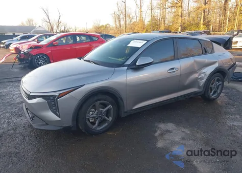 2025 Kia K4 Lxs from USA, damaged, VIN 3KPFT4DE8SE005469